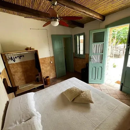Graziosa Stanza Campidanese Su Segundu Landhaus *