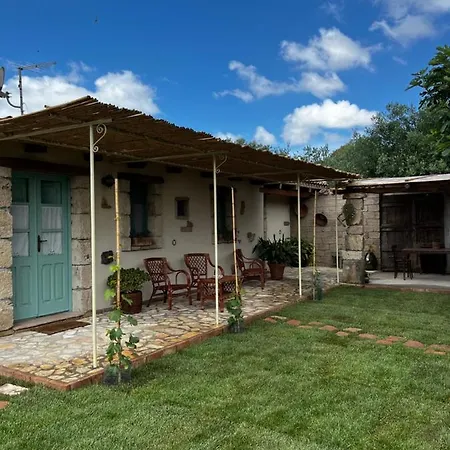 Country house Graziosa Stanza Campidanese Su Segundu *